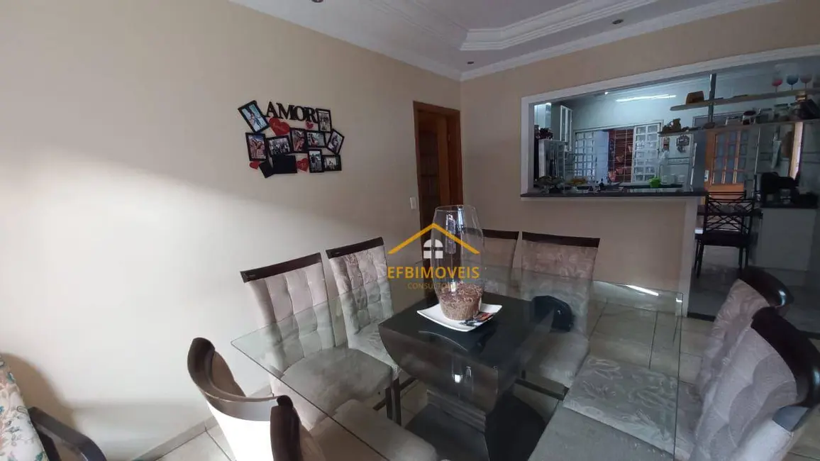 Foto 9 de Casa com 3 quartos à venda, 312m2 em Jardim Nossa Senhora de Fátima, Nova Odessa - SP