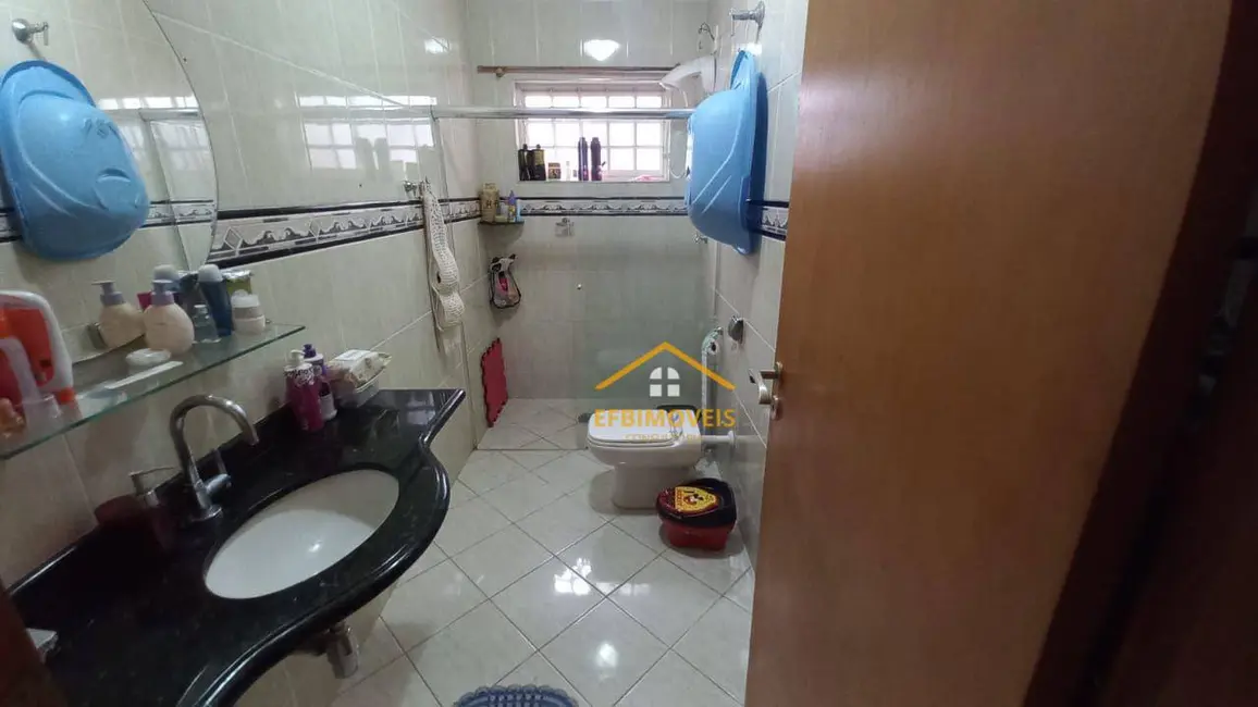 Foto 6 de Casa com 3 quartos à venda, 312m2 em Jardim Nossa Senhora de Fátima, Nova Odessa - SP