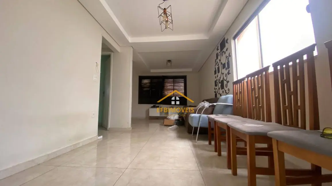 Foto 4 de Casa com 3 quartos à venda, 200m2 em Jardim Mathilde Berzin, Nova Odessa - SP