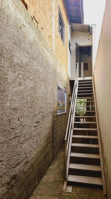 Foto 4 de Sobrado com 3 quartos à venda, 200m2 em Jardim Planalto, Nova Odessa - SP