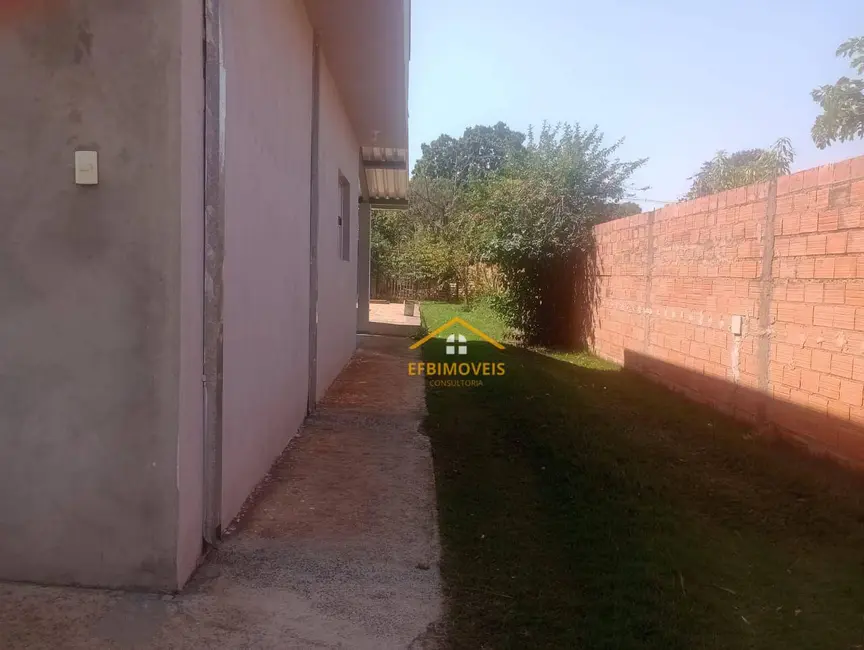 Foto 2 de Chácara com 3 quartos à venda, 1200m2 em Recanto do Guaraparí, Nova Odessa - SP