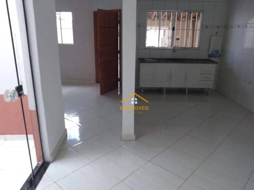 Casa com 3 quartos à venda, 160m2 em Jardim Santa Rita I, Nova Odessa - SP - imagem 9 Foto 9 de Casa com 3 quartos à venda, 160m2 em Jardim Santa Rita I, Nova Odessa - SP