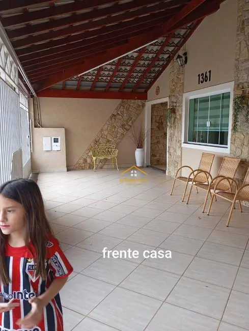 Foto 2 de Casa com 4 quartos à venda, 3004m2 em Centro, Nova Odessa - SP