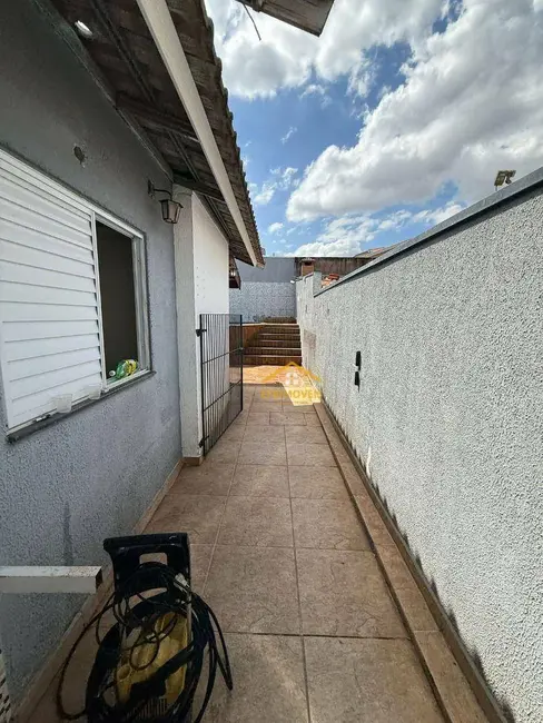 Casa com 2 quartos à venda, 200m2 em Nova Odessa - SP - imagem 3 Foto 3 de Casa com 2 quartos à venda, 200m2 em Nova Odessa - SP