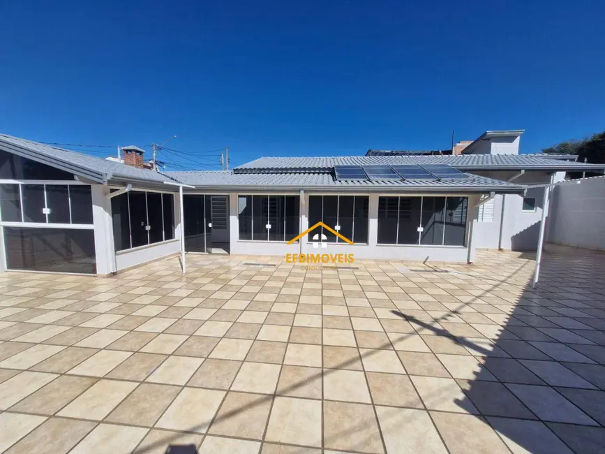 Foto 6 de Casa com 3 quartos à venda, 324m2 em Jardim das Palmeiras-CDHU, Nova Odessa - SP