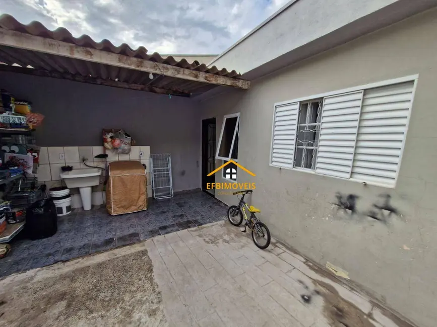 Foto 4 de Casa com 4 quartos à venda, 300m2 em Jardim São Manoel, Nova Odessa - SP