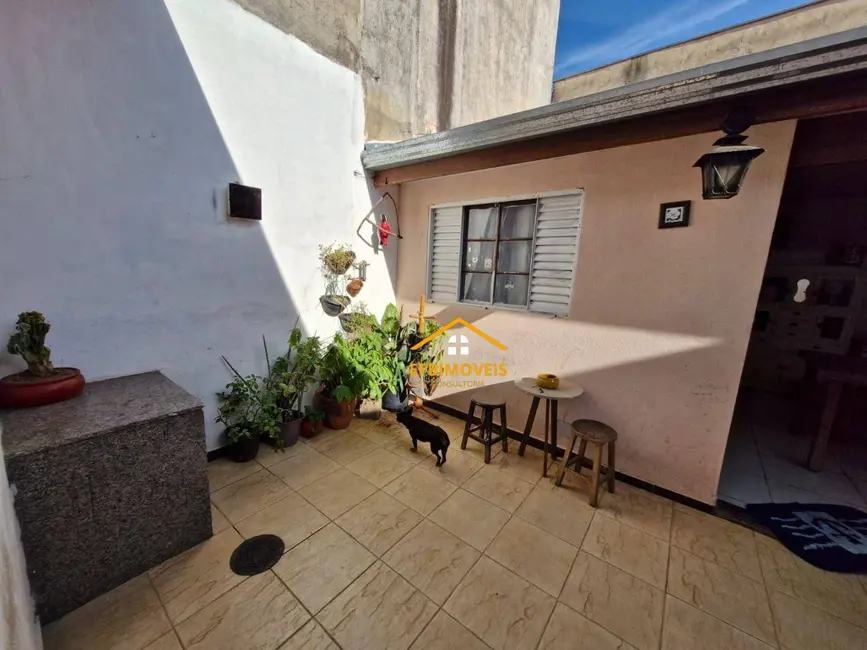 Foto 9 de Casa com 3 quartos à venda, 160m2 em Jardim Capuava, Nova Odessa - SP