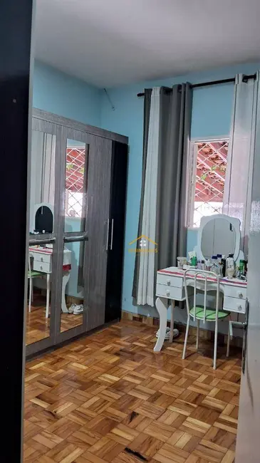 Foto 4 de Casa com 3 quartos à venda, 420m2 em Jardim São Jorge, Nova Odessa - SP