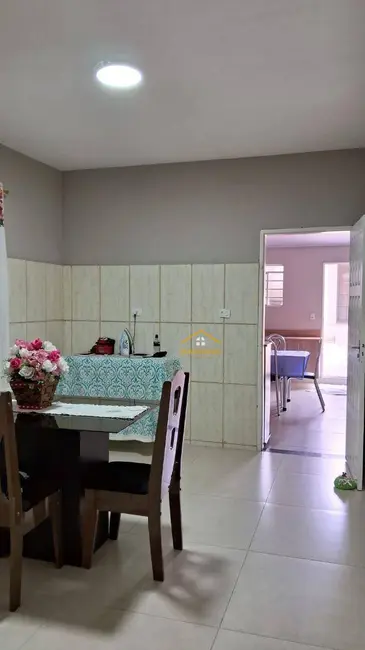 Foto 8 de Casa com 3 quartos à venda, 420m2 em Jardim São Jorge, Nova Odessa - SP