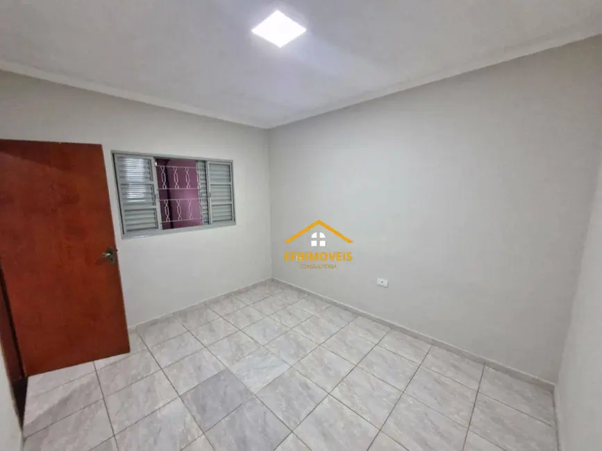 Foto 9 de Casa com 3 quartos à venda, 200m2 em Jardim Campos Verdes, Nova Odessa - SP