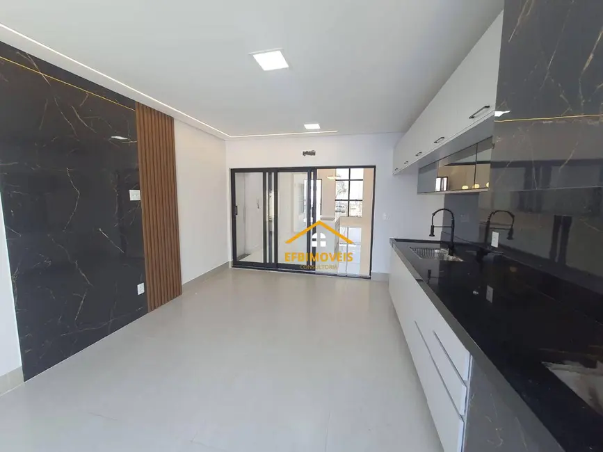 Foto 7 de Casa de Condomínio com 2 quartos à venda, 339m2 em Nova Odessa - SP