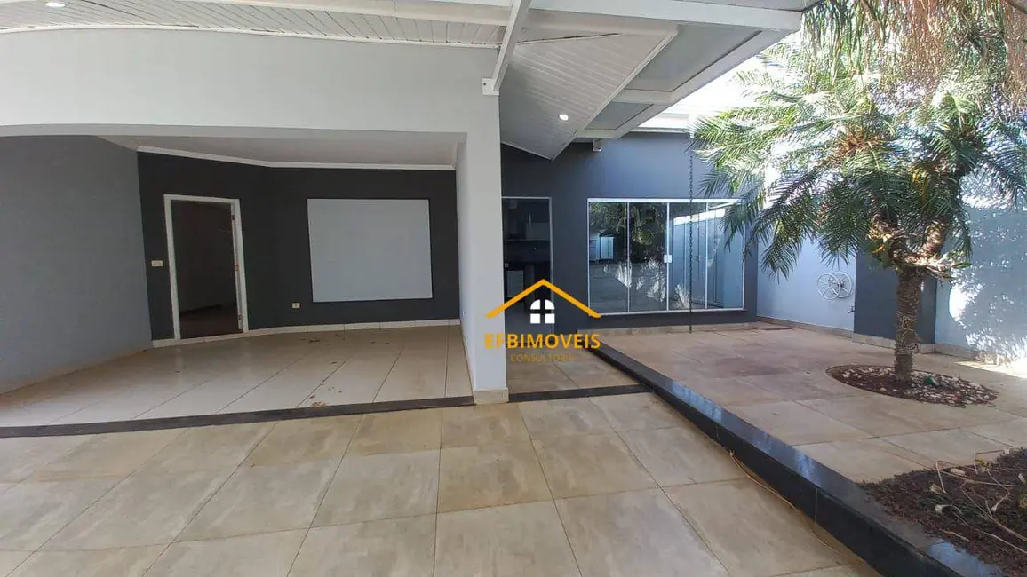 Foto 4 de Casa com 3 quartos à venda, 450m2 em Jardim Ipiranga, Americana - SP