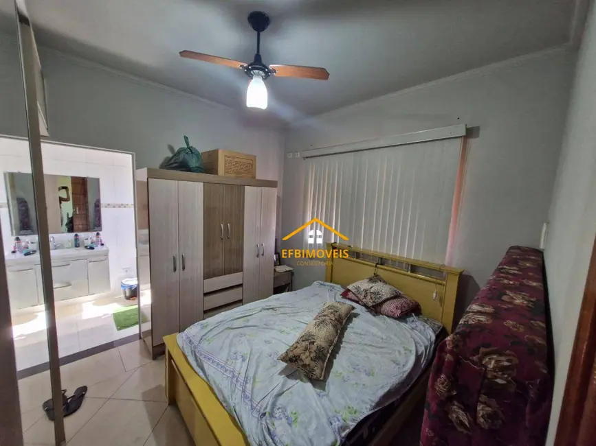 Foto 4 de Casa com 3 quartos à venda, 200m2 em Jardim Campos Verdes, Nova Odessa - SP