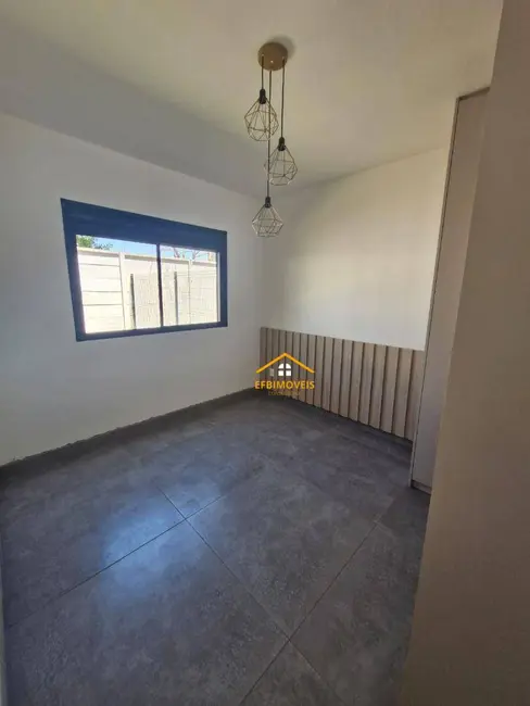 Casa com 2 quartos para alugar, 44m2 em Americana - SP - imagem 2 Foto 2 de Casa com 2 quartos para alugar, 44m2 em Americana - SP