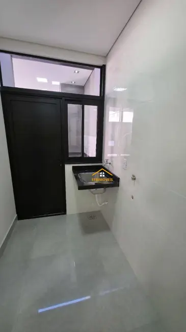 Foto 2 de Casa com 3 quartos à venda, 150m2 em Parque Universitário, Americana - SP