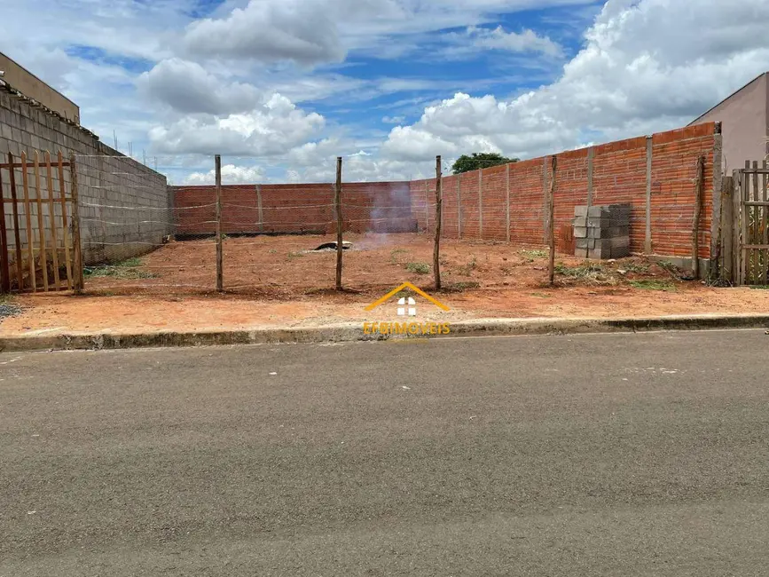 Foto 1 de Terreno / Lote à venda, 200m2 em Parque Residencial Klavin, Nova Odessa - SP