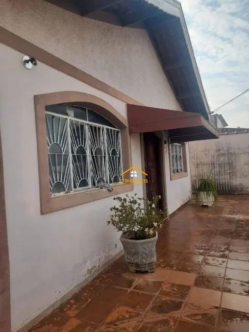 Casa com 3 quartos à venda, 372m2 em Jardim Bela Vista, Nova Odessa - SP - imagem 1 Foto 1 de Casa com 3 quartos à venda, 372m2 em Jardim Bela Vista, Nova Odessa - SP