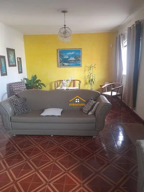 Casa com 3 quartos à venda, 372m2 em Jardim Bela Vista, Nova Odessa - SP - imagem 2 Foto 2 de Casa com 3 quartos à venda, 372m2 em Jardim Bela Vista, Nova Odessa - SP