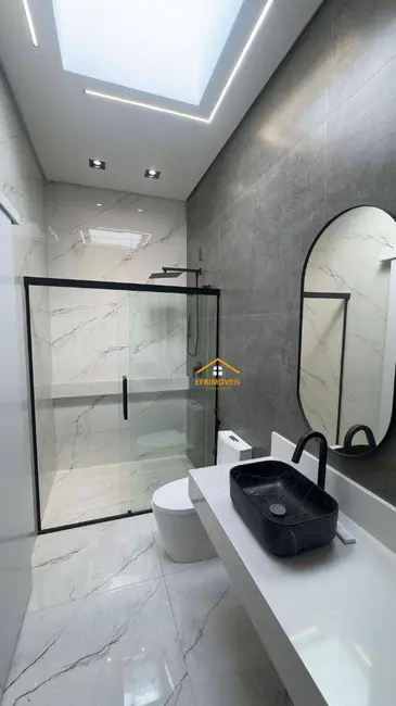 Casa com 3 quartos à venda, 300m2 em Nova Odessa - SP - imagem 3 Foto 3 de Casa com 3 quartos à venda, 300m2 em Nova Odessa - SP