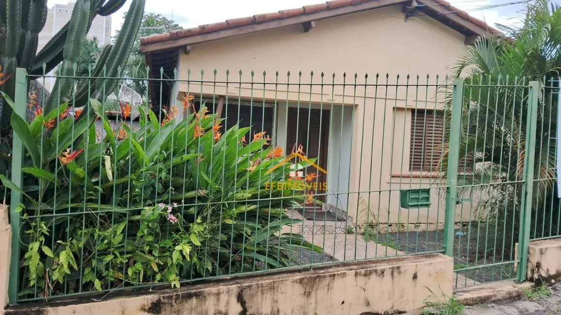 Foto 1 de Casa com 2 quartos à venda, 870m2 em Centro, Nova Odessa - SP