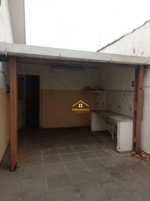 Foto 3 de Casa com 3 quartos à venda, 300m2 em Jardim de Éden, Nova Odessa - SP
