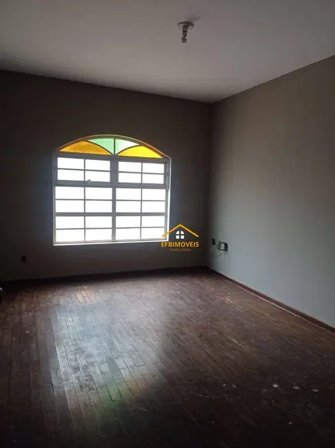 Foto 8 de Casa com 3 quartos à venda, 300m2 em Jardim de Éden, Nova Odessa - SP