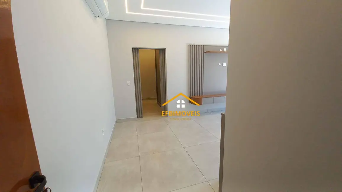 Foto 5 de Casa de Condomínio com 3 quartos à venda, 320m2 em Nova Odessa - SP