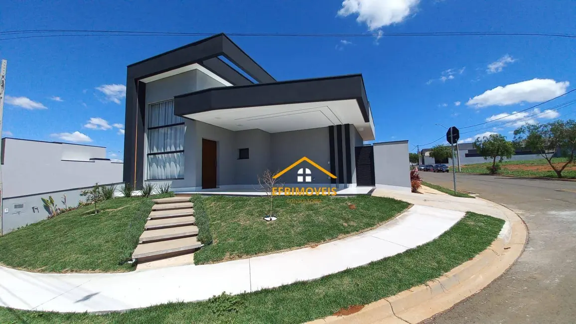 Foto 1 de Casa de Condomínio com 3 quartos à venda, 340m2 em Nova Odessa - SP