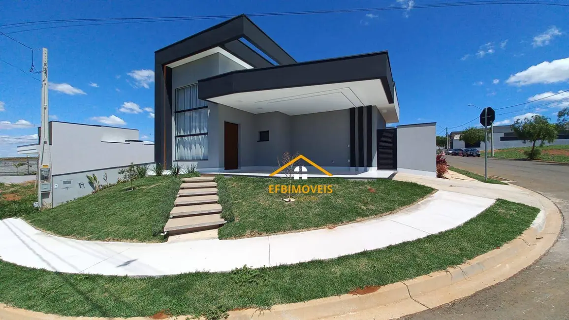 Foto 2 de Casa de Condomínio com 3 quartos à venda, 340m2 em Nova Odessa - SP