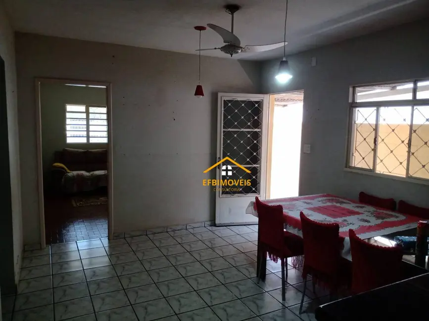 Foto 5 de Casa com 2 quartos à venda, 330m2 em Jardim São Jorge, Nova Odessa - SP