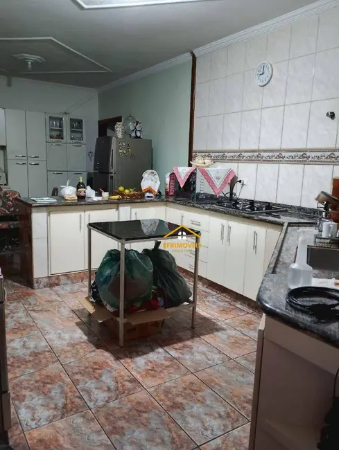 Casa com 2 quartos à venda, 325m2 em Jardim Santa Rita I, Nova Odessa - SP - imagem 4 Foto 4 de Casa com 2 quartos à venda, 325m2 em Jardim Santa Rita I, Nova Odessa - SP