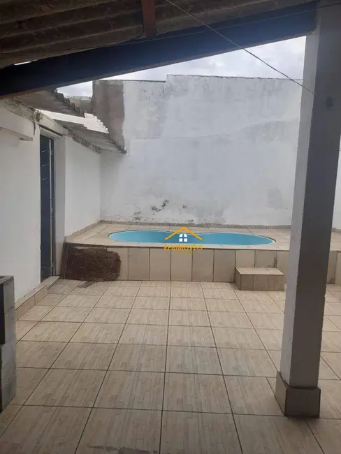 Casa com 2 quartos à venda, 250m2 em Jardim São Jorge, Nova Odessa - SP - imagem 1 Foto 1 de Casa com 2 quartos à venda, 250m2 em Jardim São Jorge, Nova Odessa - SP