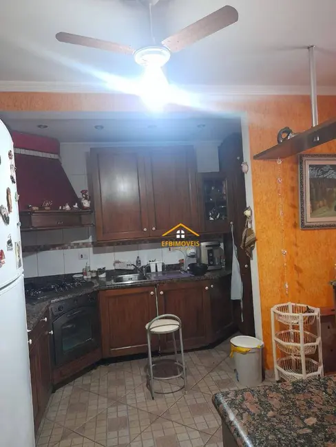 Foto 6 de Casa com 3 quartos à venda, 300m2 em Jardim Santa Rosa, Nova Odessa - SP