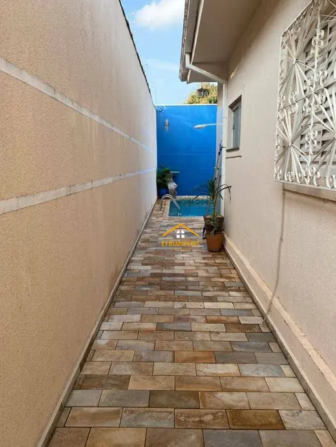 Foto 9 de Casa com 3 quartos à venda, 300m2 em Centro, Nova Odessa - SP