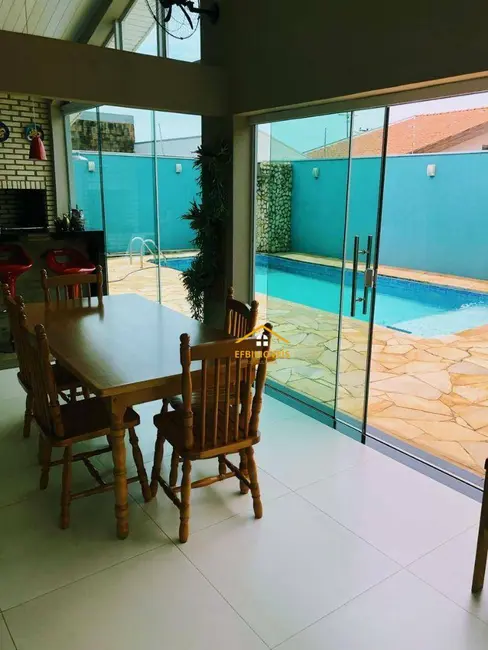 Foto 6 de Casa com 3 quartos à venda, 300m2 em Jardim Primavera, Nova Odessa - SP