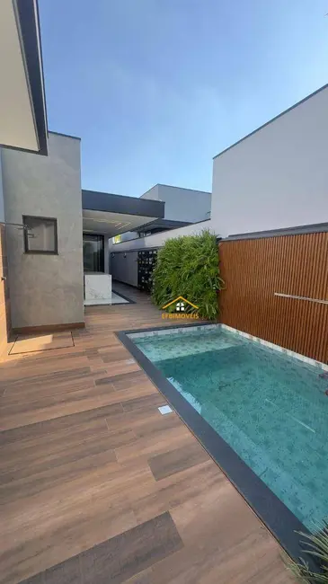 Casa com 3 quartos à venda, 302m2 em Nova Odessa - SP - imagem 9 Foto 9 de Casa com 3 quartos à venda, 302m2 em Nova Odessa - SP