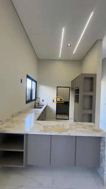 Casa com 3 quartos à venda, 302m2 em Nova Odessa - SP - imagem 4 Foto 4 de Casa com 3 quartos à venda, 302m2 em Nova Odessa - SP