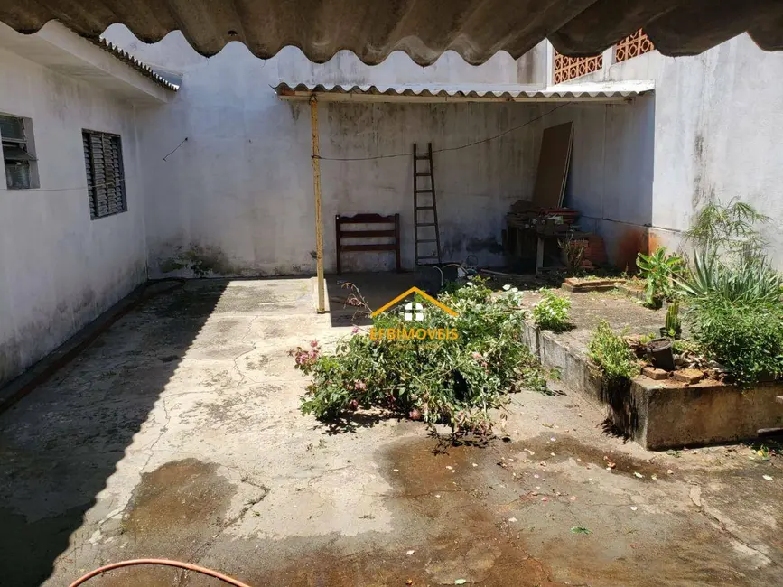 Foto 6 de Casa com 3 quartos à venda, 300m2 em Jardim Santa Rosa, Nova Odessa - SP