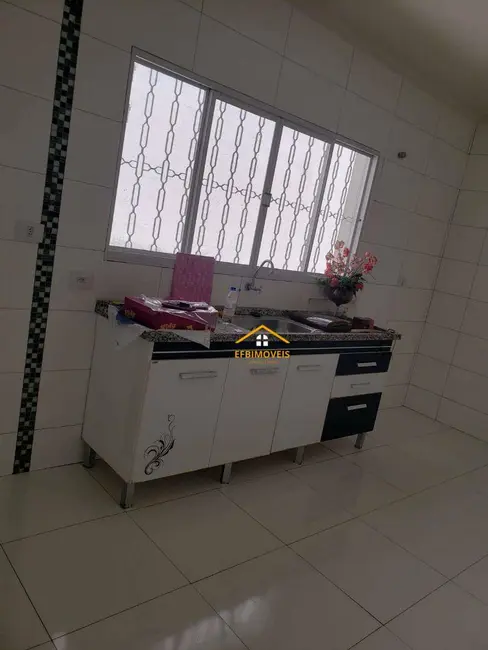 Foto 2 de Casa com 3 quartos à venda, 300m2 em Jardim Santa Rosa, Nova Odessa - SP