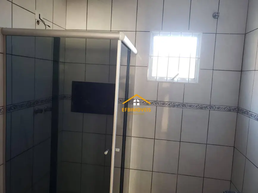 Foto 8 de Casa com 3 quartos à venda, 300m2 em Jardim Santa Rosa, Nova Odessa - SP