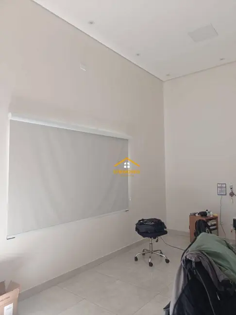 Casa com 3 quartos à venda, 165m2 em Bosque dos Cedros, Nova Odessa - SP - imagem 4 Foto 4 de Casa com 3 quartos à venda, 165m2 em Bosque dos Cedros, Nova Odessa - SP