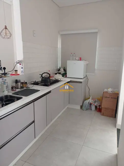 Casa com 3 quartos à venda, 165m2 em Bosque dos Cedros, Nova Odessa - SP - imagem 1 Foto 1 de Casa com 3 quartos à venda, 165m2 em Bosque dos Cedros, Nova Odessa - SP