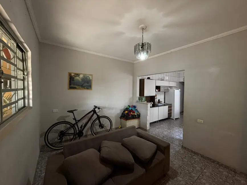 Casa com 2 quartos à venda, 150m2 em Parque Residencial Jaguari, Americana - SP - imagem 3 Foto 3 de Casa com 2 quartos à venda, 150m2 em Parque Residencial Jaguari, Americana - SP