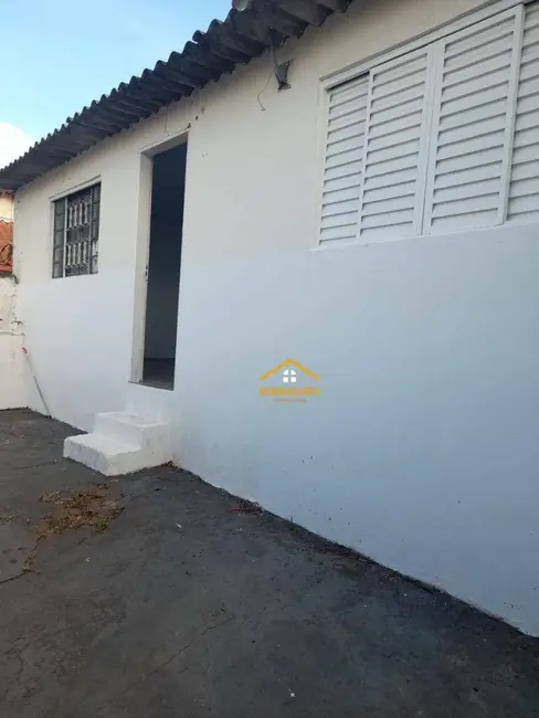 Foto 1 de Casa com 3 quartos à venda, 300m2 em Jardim Santa Rosa, Nova Odessa - SP
