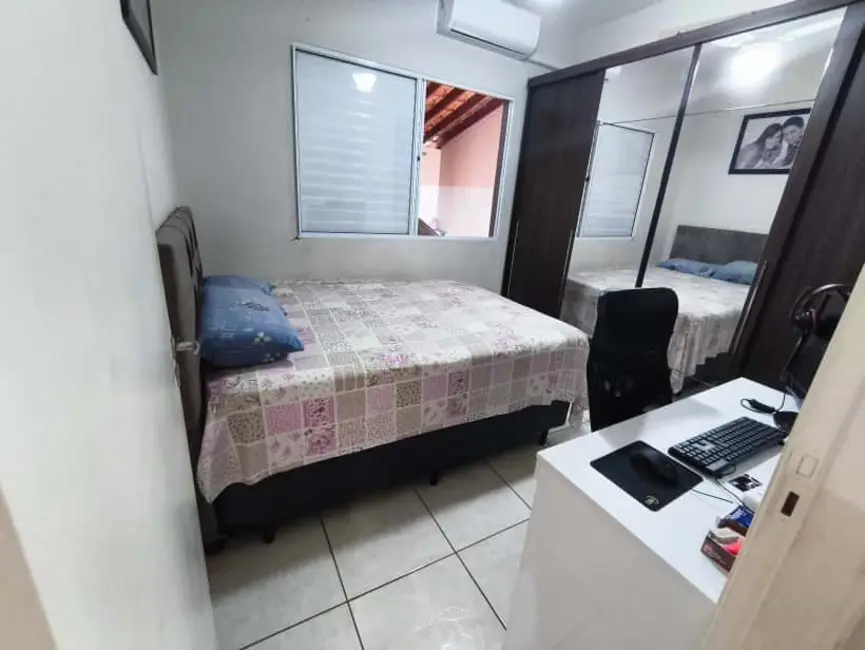Foto 9 de Casa com 2 quartos à venda, 180m2 em Jardim Residencial Fibra, Nova Odessa - SP