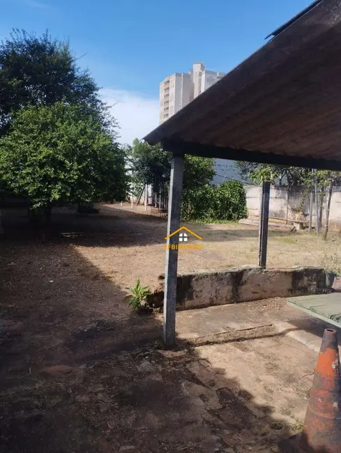 Foto 7 de Casa com 2 quartos à venda, 550m2 em Centro, Nova Odessa - SP