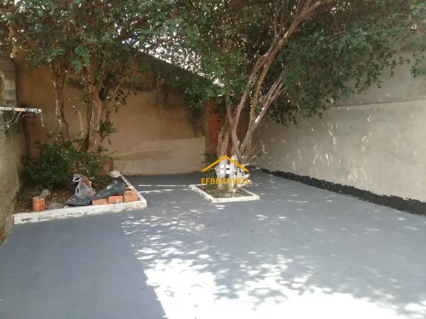 Foto 4 de Casa com 2 quartos à venda, 150m2 em Green Village, Nova Odessa - SP