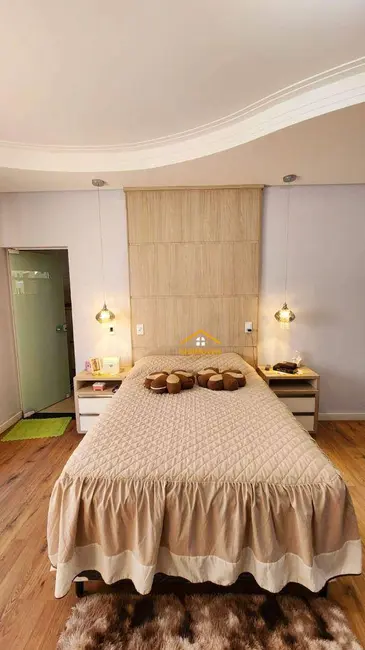 Foto 6 de Casa com 3 quartos à venda, 450m2 em Parque Residencial Klavin, Nova Odessa - SP