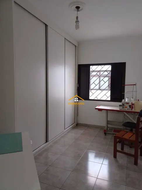 Foto 3 de Sobrado com 3 quartos à venda, 240m2 em Parque Novo Mundo, Americana - SP