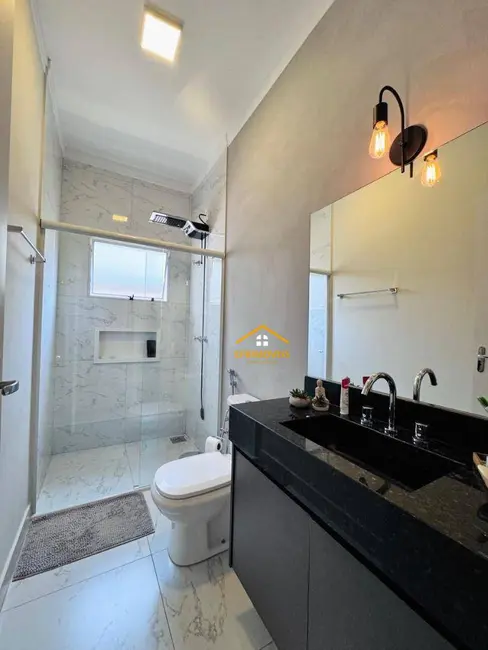 Foto 5 de Casa de Condomínio com 3 quartos à venda, 300m2 em Estância Hípica, Nova Odessa - SP